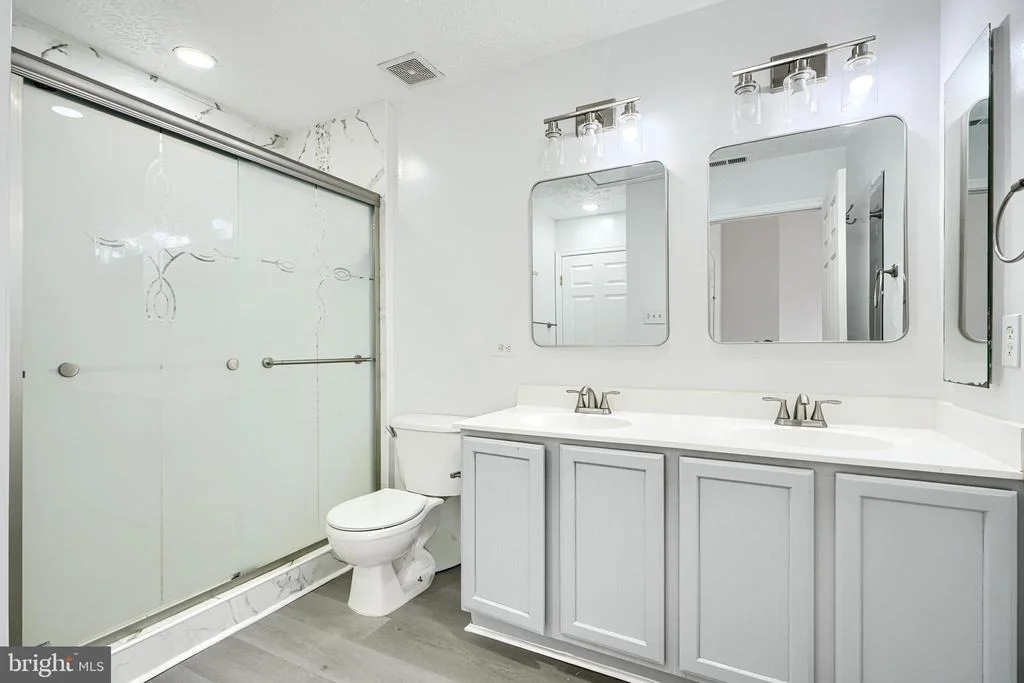 Photo of Unit 13 at 537 CIDER PRESS COURT