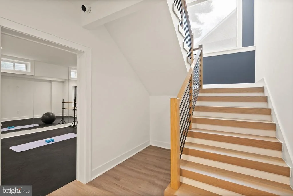 Photo of 1054 KINGLET COURT