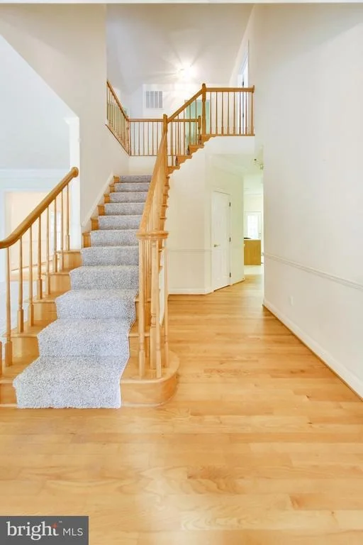 Photo of 6228 GARDEN ROAD