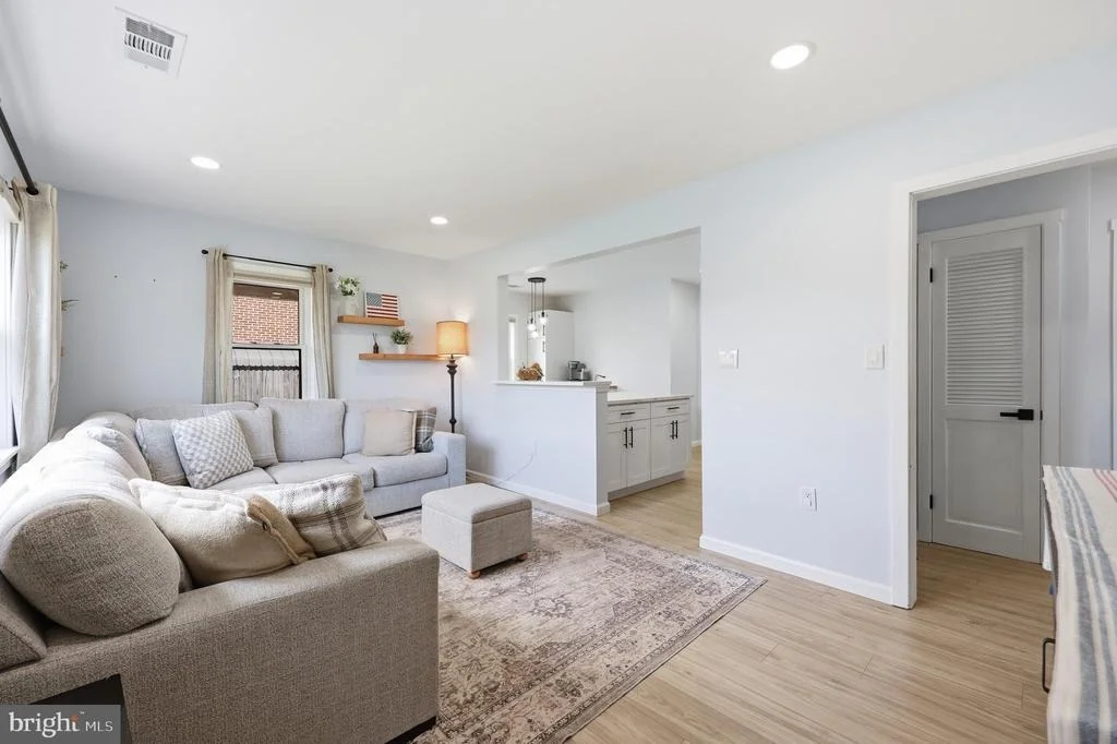 Photo of 16 SUMMIT AVENUE