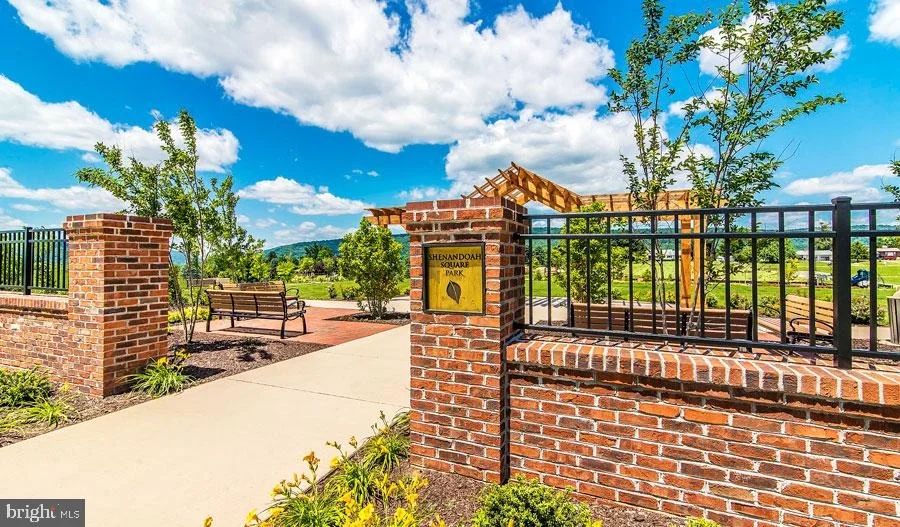 Photo of 1304 MOORE SPRING COURT
