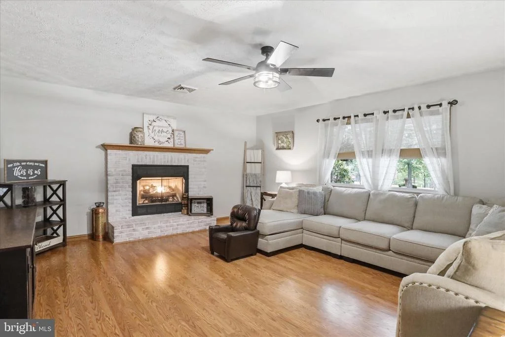 Photo of 435 SUMMIT DRIVE