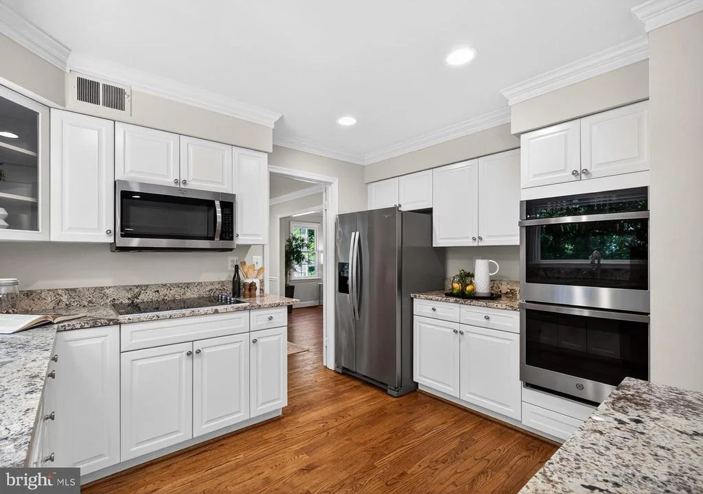 Photo of 1808 BATTEN HOLLOW ROAD