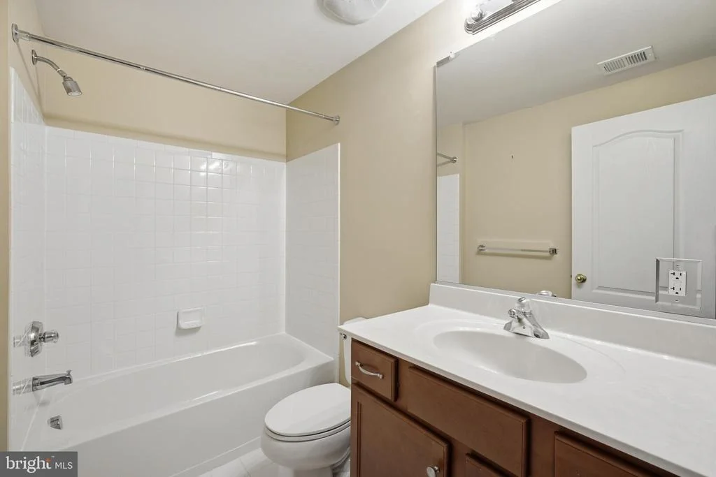 Photo of 10802 SECOND STREET