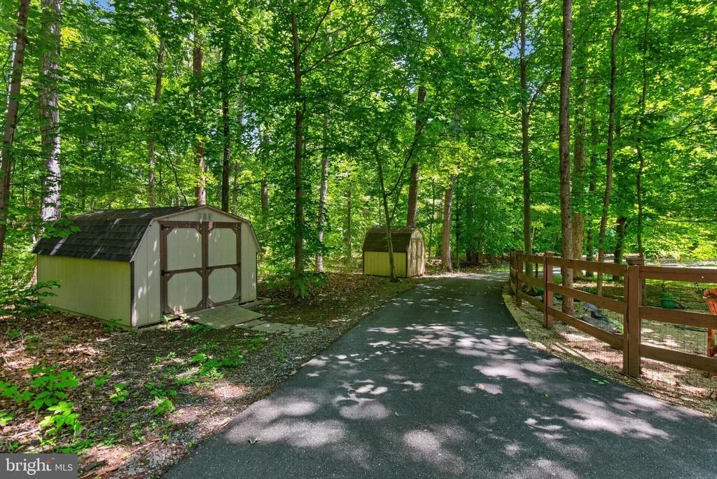Photo of 1137 SUGARLOAF MOUNTAIN ROAD