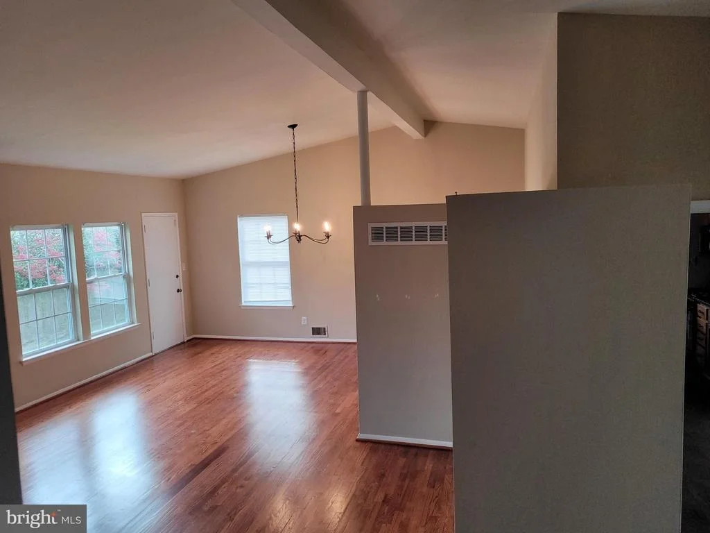 Photo of 6805 PIMLICO DRIVE