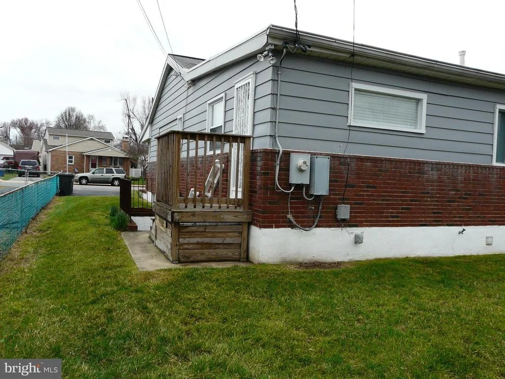 Photo of 1009 FUSELAGE AVENUE