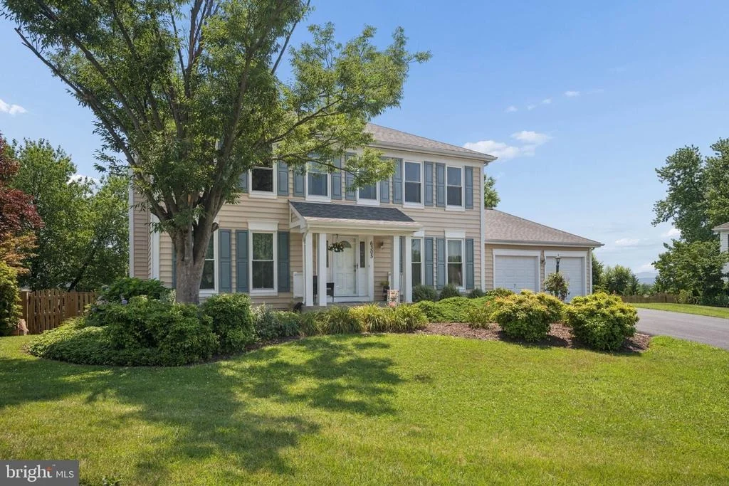 Photo of 6305 DERBY CIRCLE