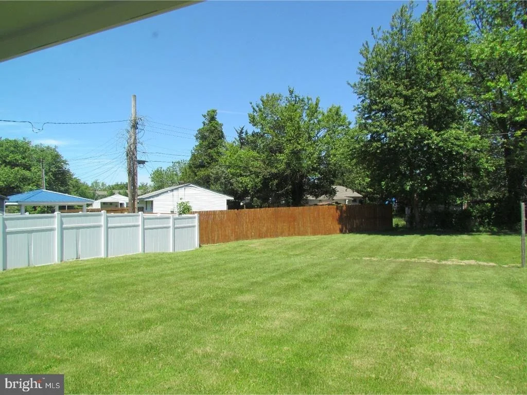 Photo of 731 RIVER ROAD