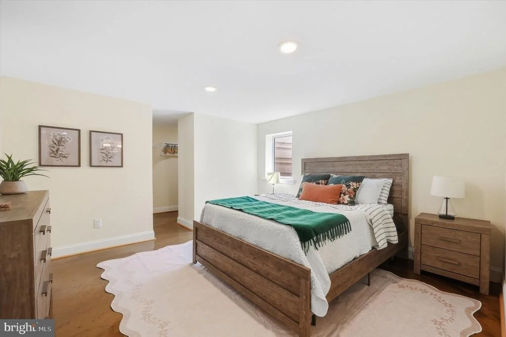 Photo of 403 W WILSON BOULEVARD