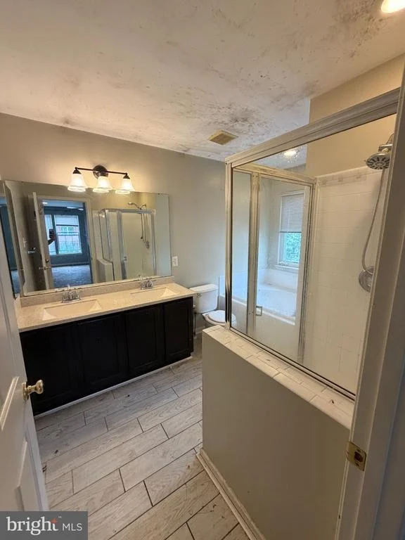 Photo of 9939 HARMONY LANE