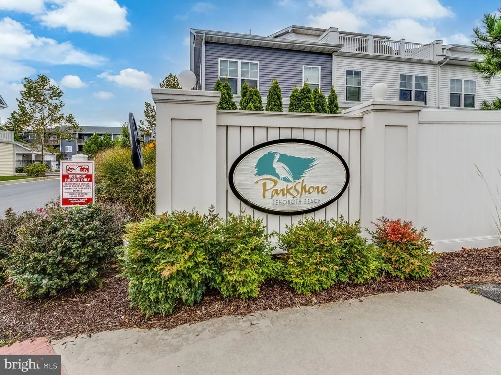 Photo of Unit D2 at 29104 STRIPER HARBOR
