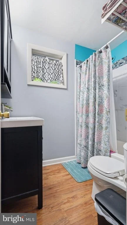 Photo of 207 CUMBERLAND CIRCLE
