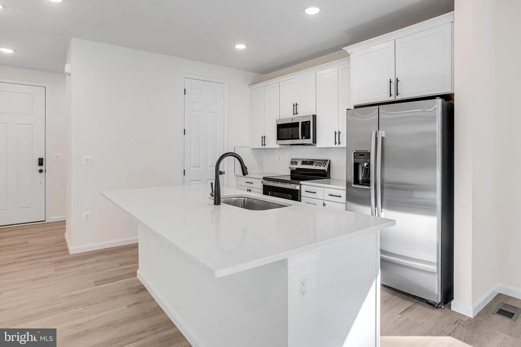 Photo of 2808 WHITE TAIL DRIVE