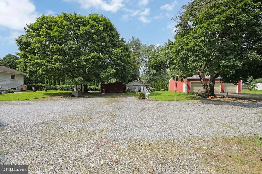 Photo of 313 KINGS HIGHWAY