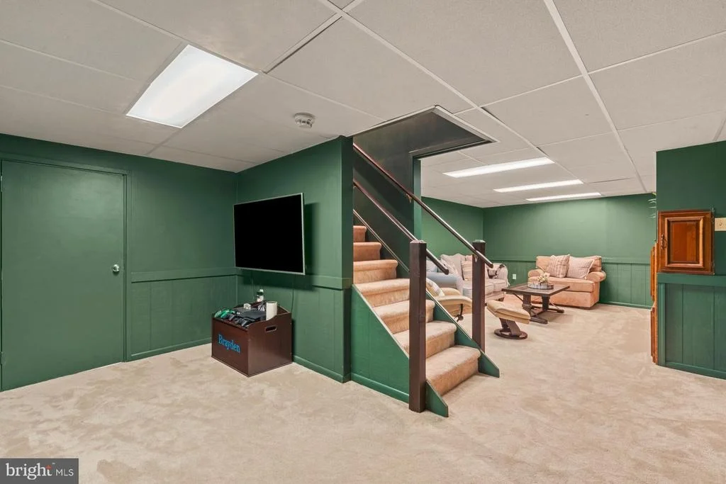 Photo of 24 POND VIEW DRIVE