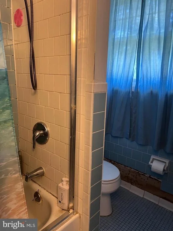 Photo of 2505 JONATHAN ROAD