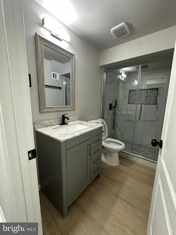 Photo of 43997 NEEDMORE COURT