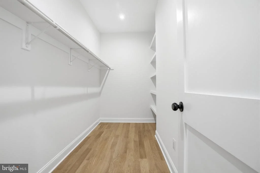 Photo of 1142 CAMERON ROAD