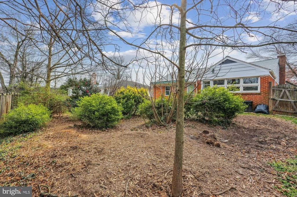 Photo of 9713 SAXONY ROAD