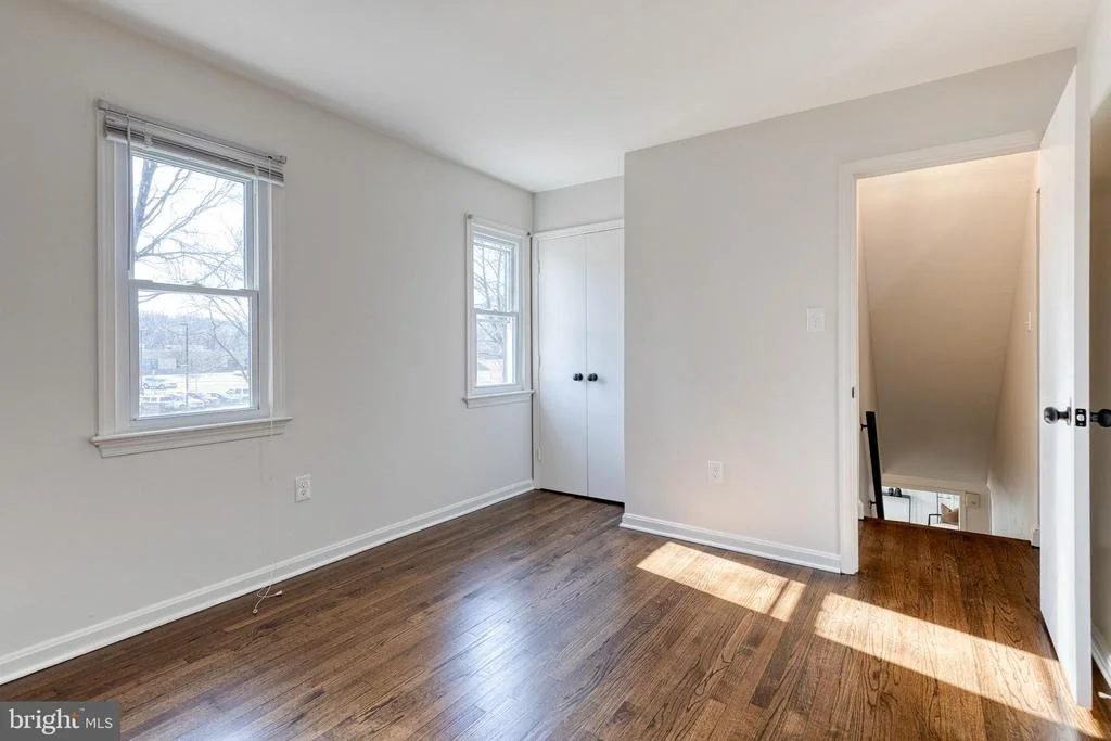 Photo of 9358 MELLENBROOK ROAD