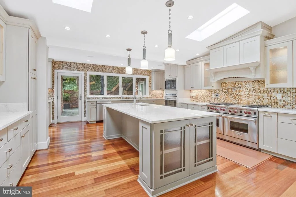 Photo of 1753 ARMY NAVY DRIVE