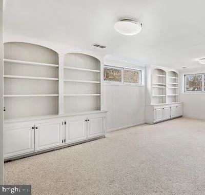 Photo of 616 KENBROOK DRIVE