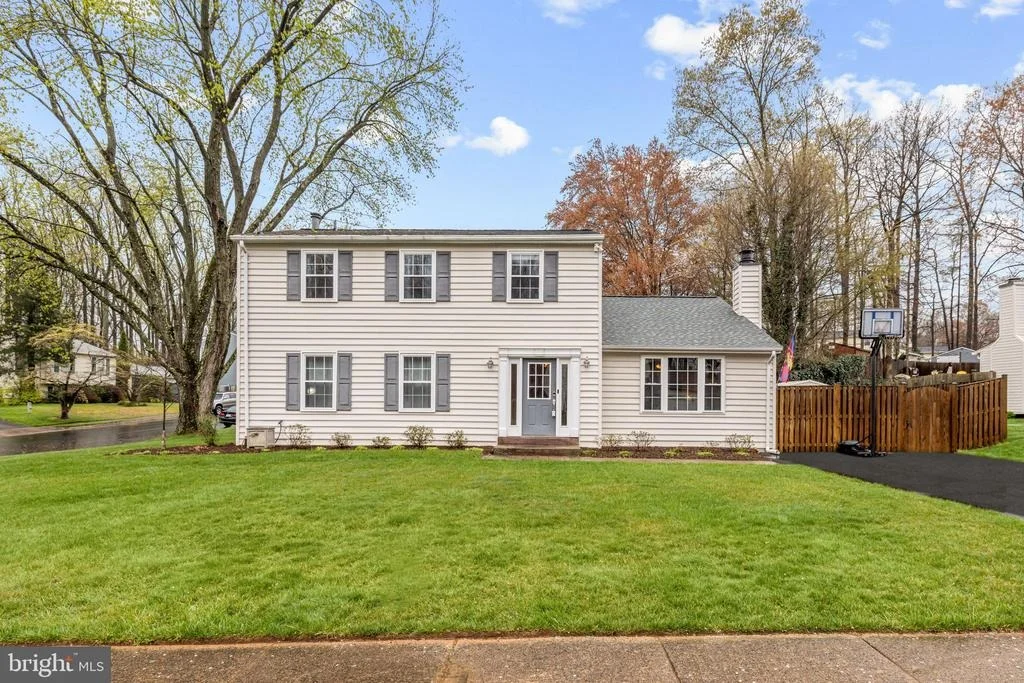 Photo of 9757 TURNBUCKLE DRIVE