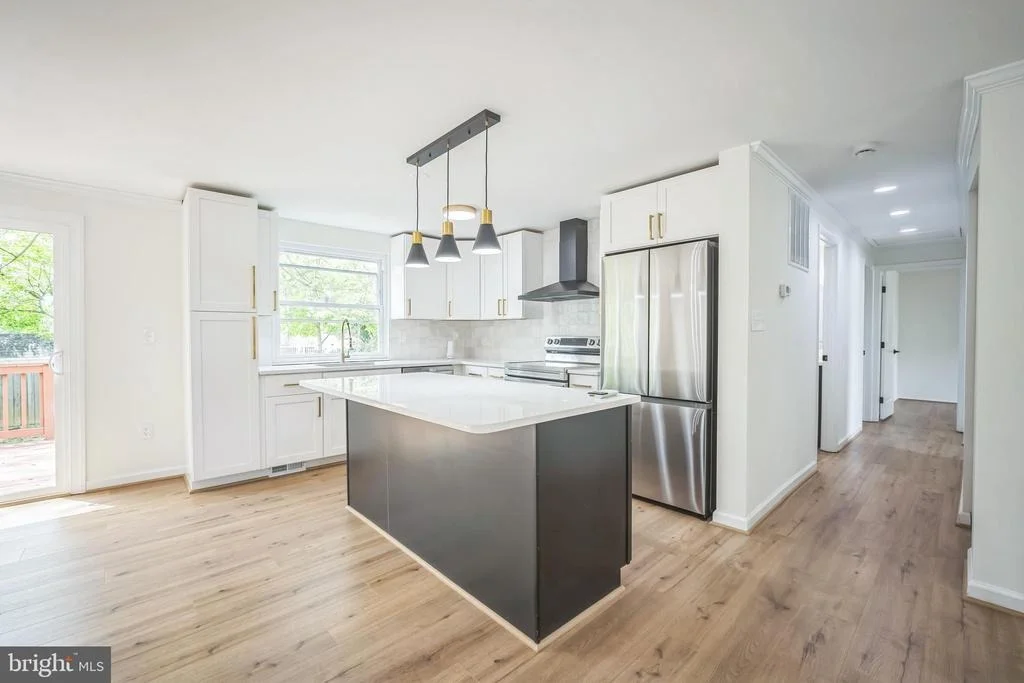 Photo of 1797 VALLEYSIDE DRIVE