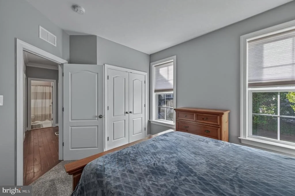 Photo of 1424 SCHEER STREET