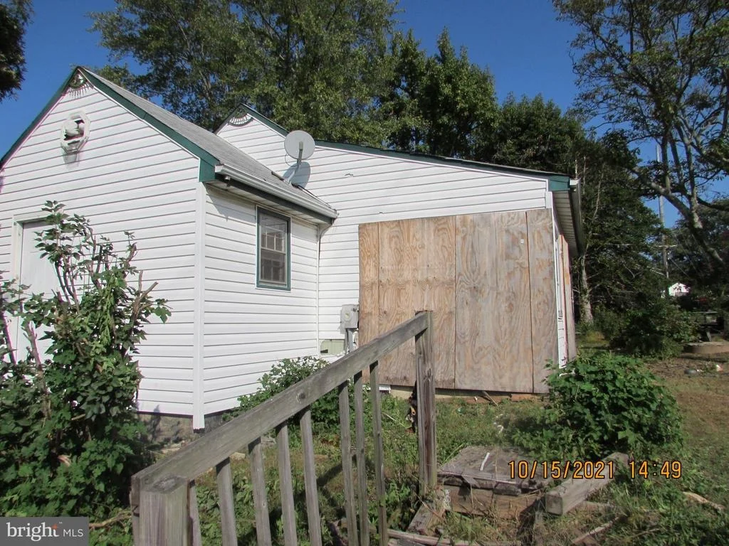 Photo of 9900 BIRD RIVER ROAD