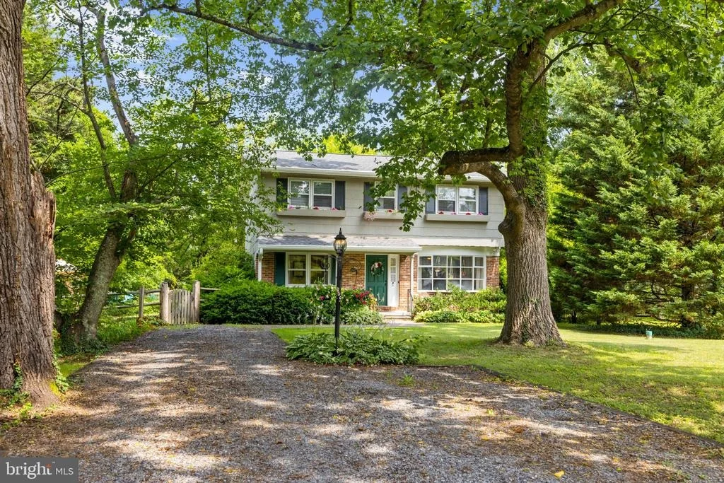 Photo of 1917 CHERRY ROAD