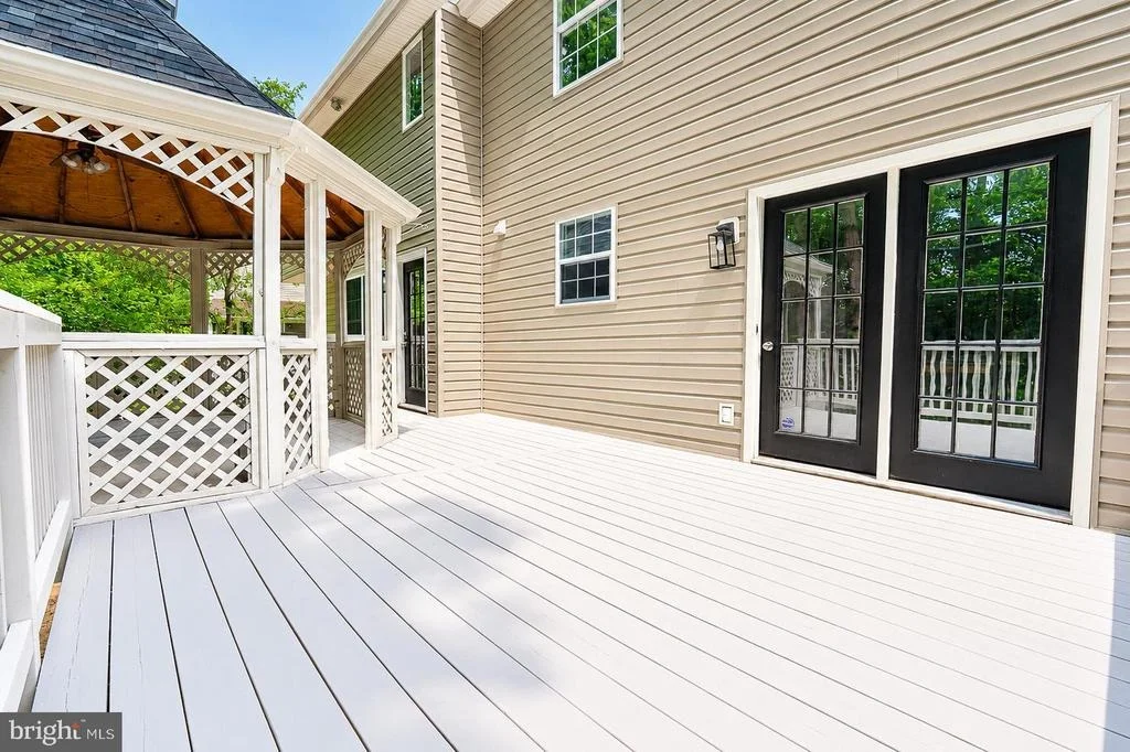 Photo of 9312 FOX RUN DRIVE