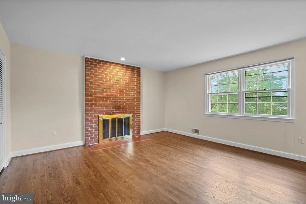 Photo of 3717 KING WILLIAM DRIVE