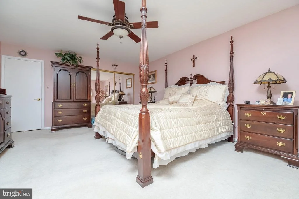 Photo of 417 NOLLMEYER ROAD