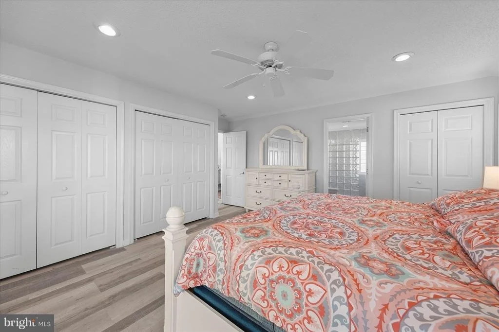 Photo of 36764 BAYSIDE DRIVE