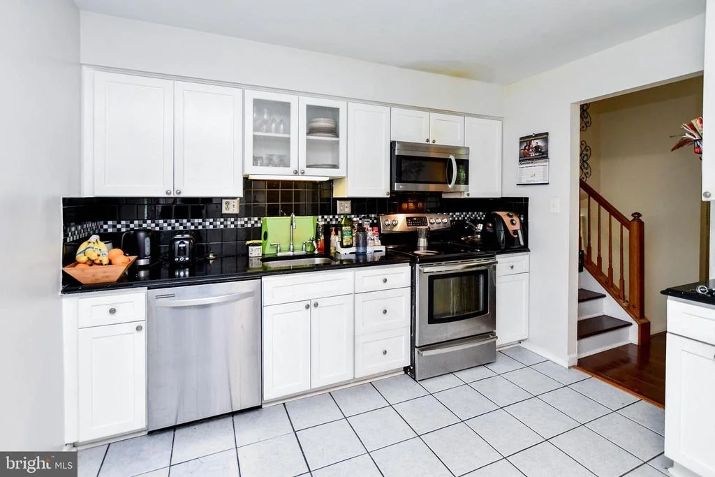 Photo of 9460 WANDERING WAY