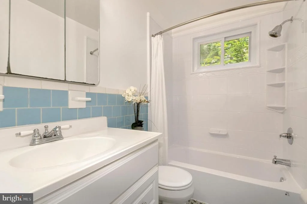 Photo of 11213 DEWEY ROAD