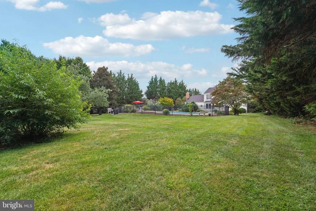 Photo of 2659 LESLIE ROAD