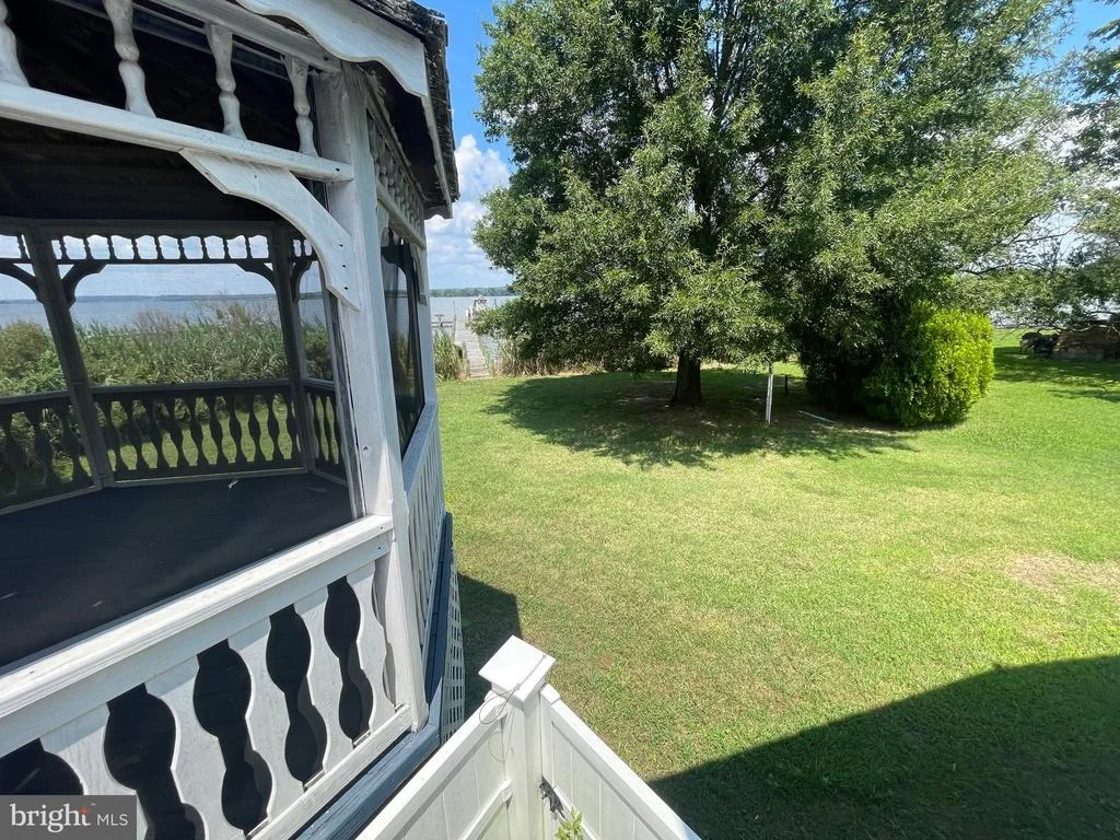 Photo of 36026 BAY DRIVE