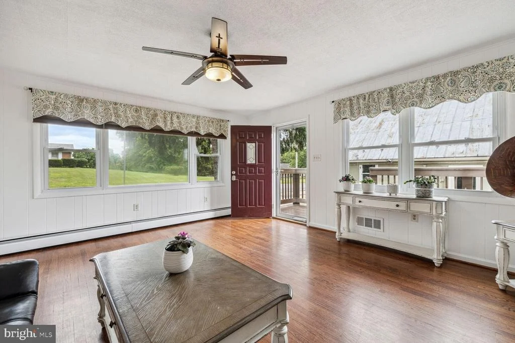 Photo of 6155 KING ROAD