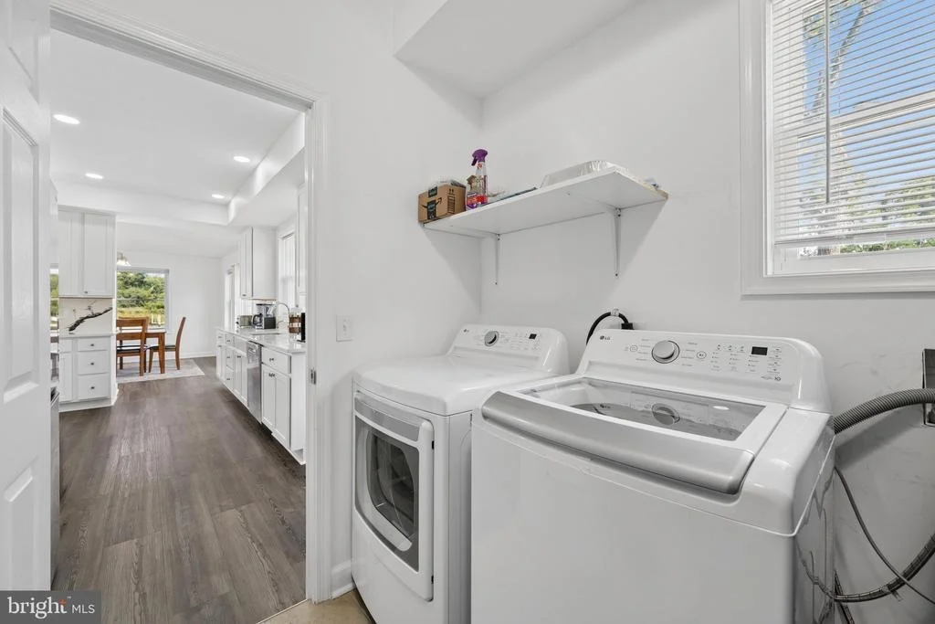 Photo of 456 DEALE ROAD