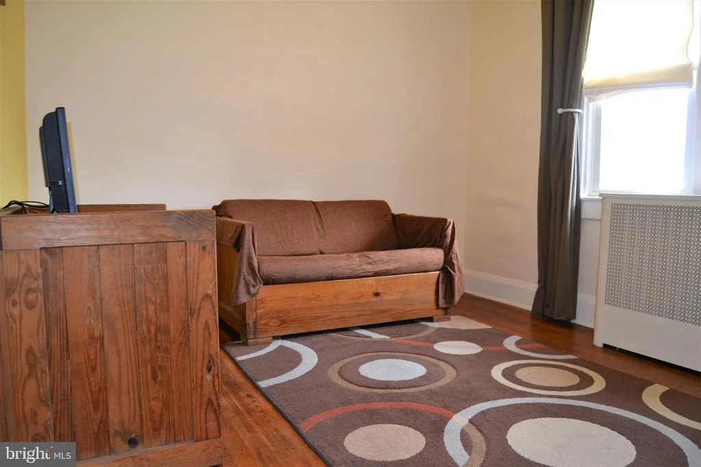 Photo of 4708 CATALPHA ROAD