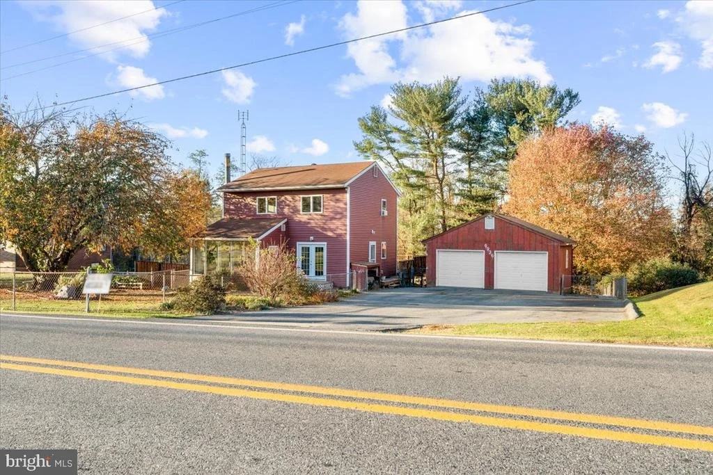Photo of 6936 LINGANORE ROAD