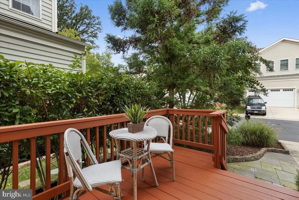 Photo of 5931 EMBRY SPRING LANE