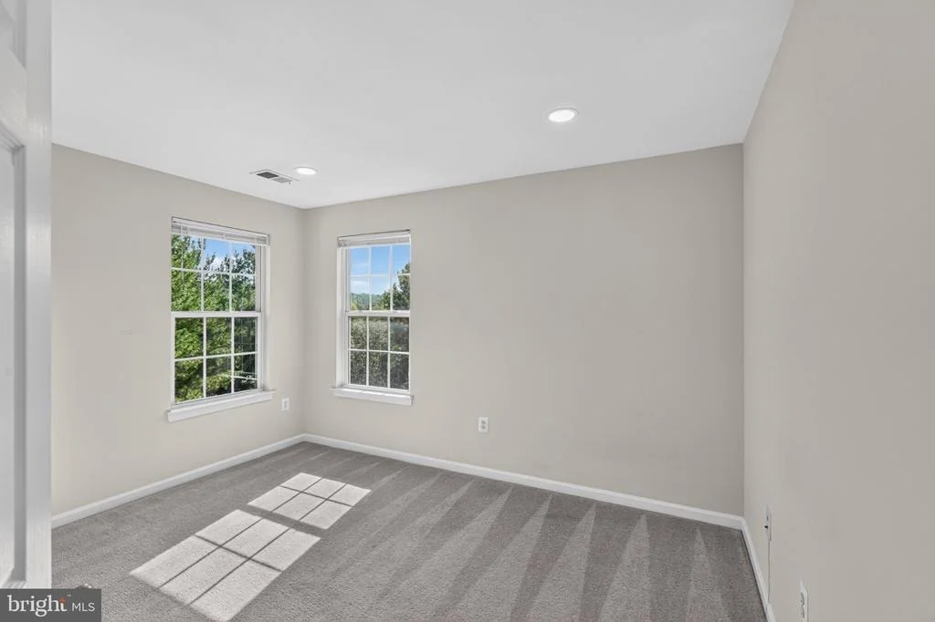 Photo of 1908 ORCHARD HILL DRIVE