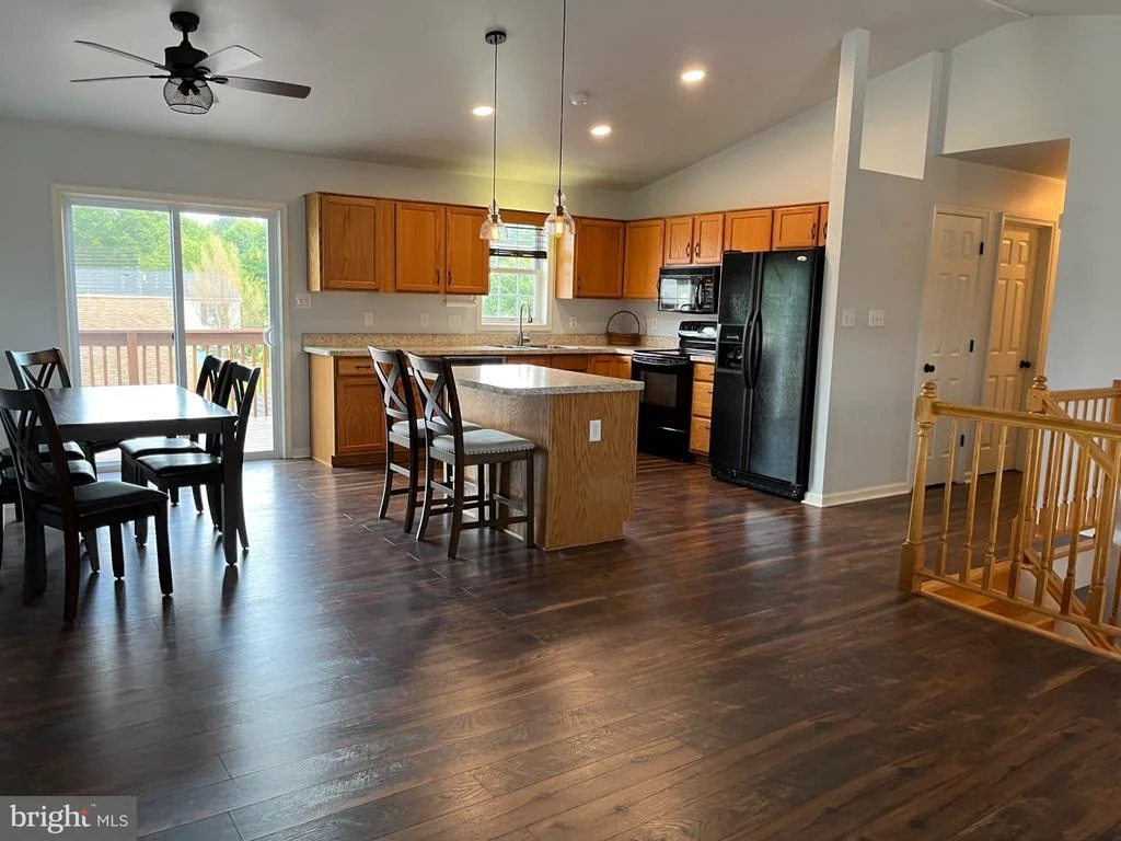 Photo of 15932 HIBISCUS DRIVE