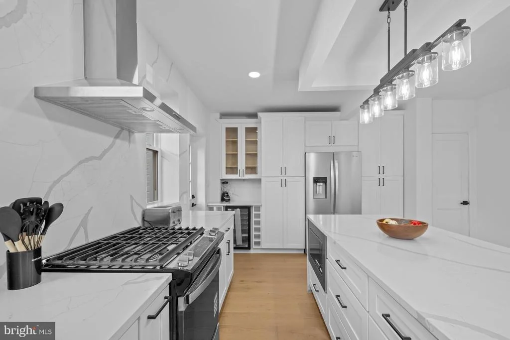 Photo of 536 ONEIDA PLACE NW