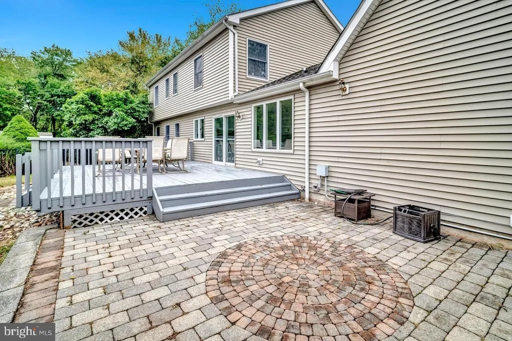 Photo of 526 COUNTY ROAD 579