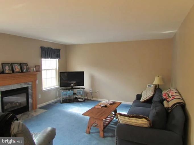 Photo of 5230 APPLE WAY